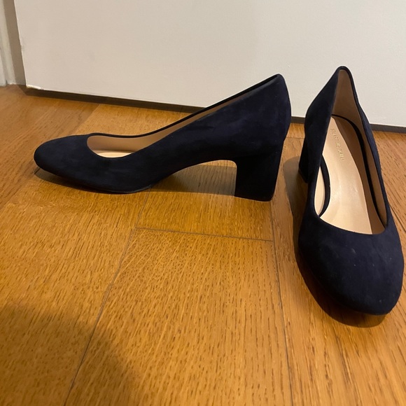 Stuart Weitzman Shoes Stuart Weitzman Navy Block Heel Pumps Poshmark